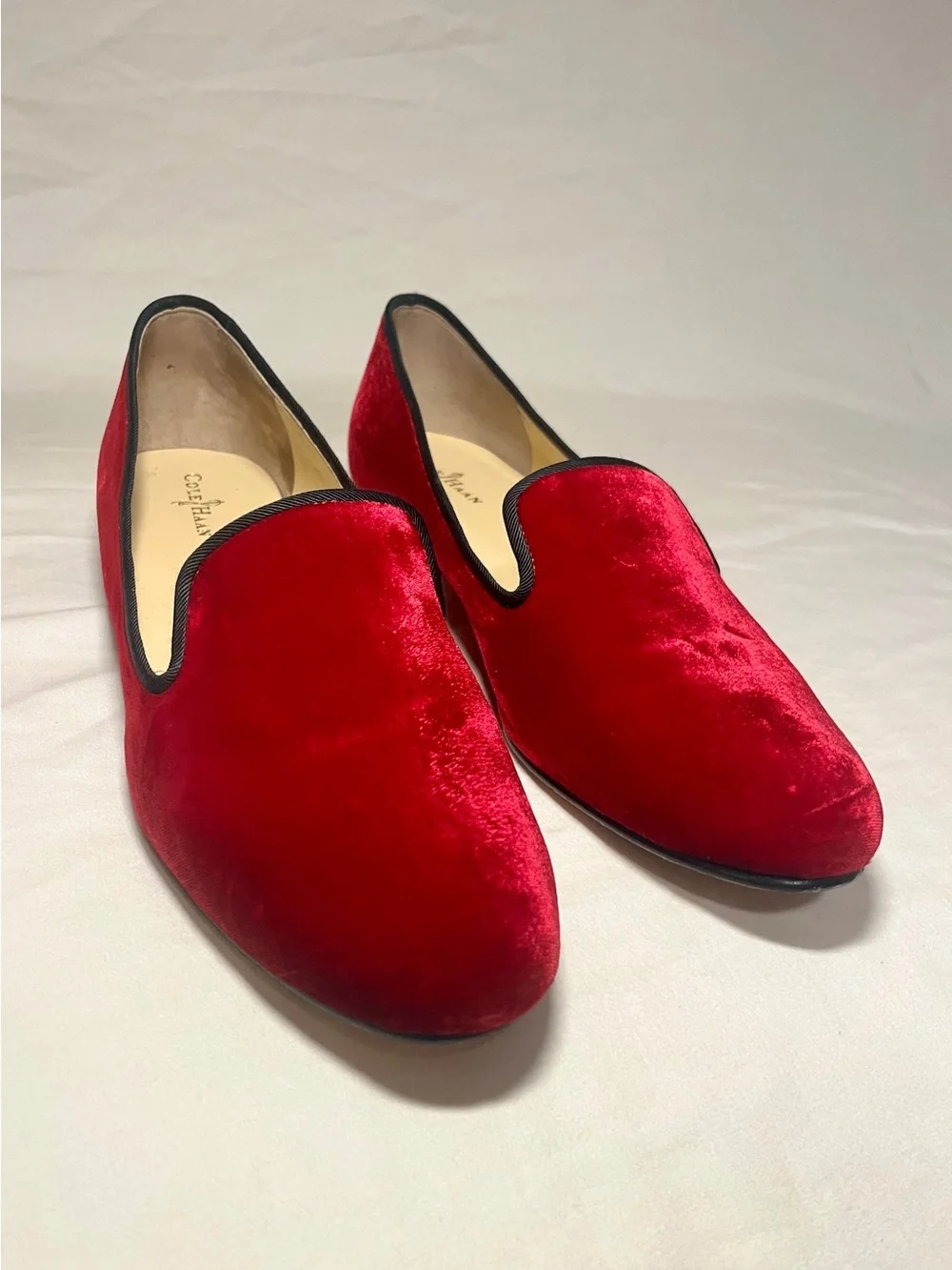 Cole Haan | Red Velvet Smoking Slipper Loafers | Size 9 | VTG | Pre-Owned